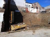 Mise en place de micropieux. Projet de logements unifamiliaux sur la rue Escorrals de Castellfollit à Riubregós.