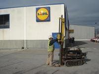 Expansion of a LIDL shop located at 2 Plaza de Salt, Santa Coloma de Farners Road. Mas Xirgu Industrial Park. Girona.