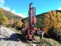 Geological study for the expansion of the Campdevánol limestone quarry.