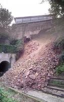 Study for the containment of a crumbling slope on the Montjuic funicular.