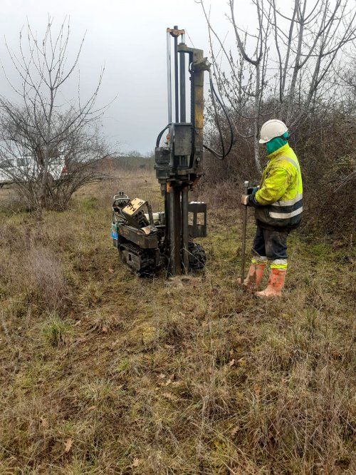 Diseño de instalaciones en yacimiento en León